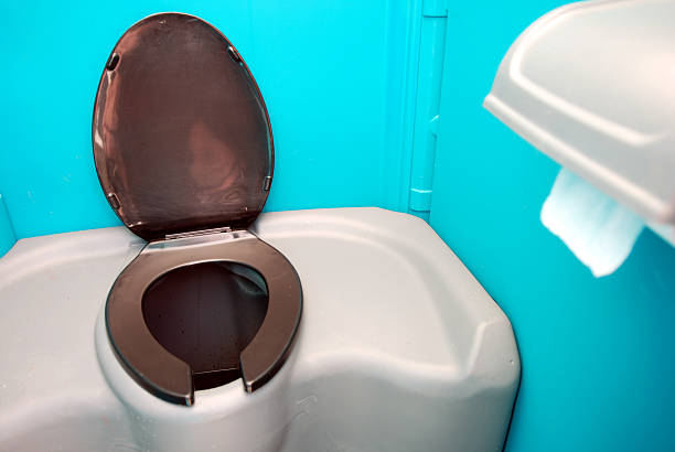 Portable Toilet Options We Offer in Pine Hills, FL